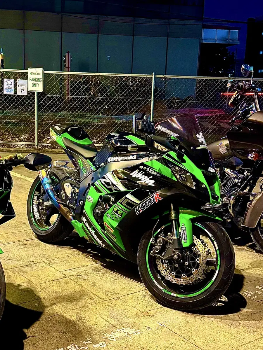 가와사키닌자 zx10r 풀배기