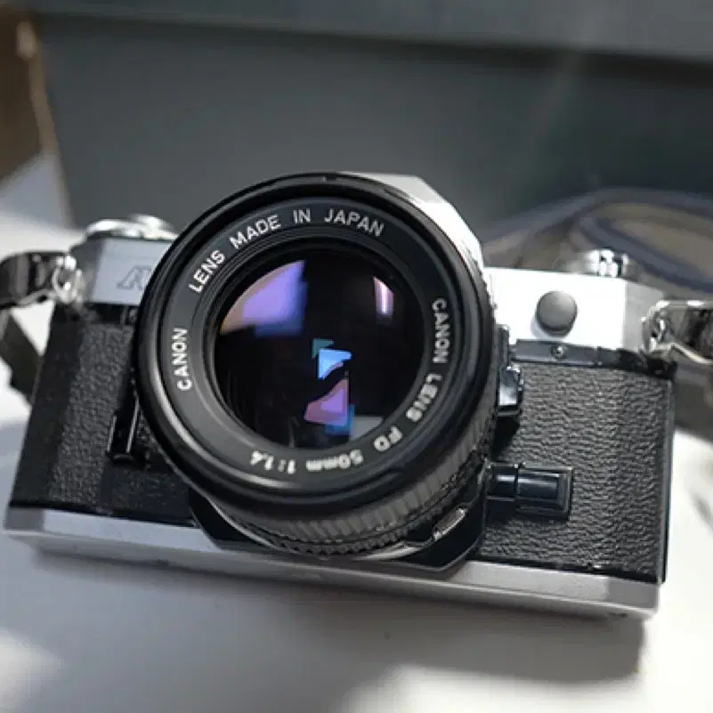 캐논 Canon AE-1 입문용세트 팝니다(랜즈2개, 플레쉬, 가방)