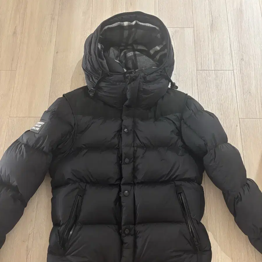 버버리 BURBERRY 패딩/Puffer Jacket