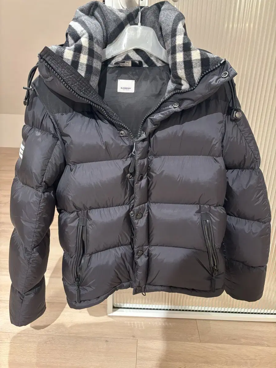 버버리 BURBERRY 패딩/Puffer Jacket