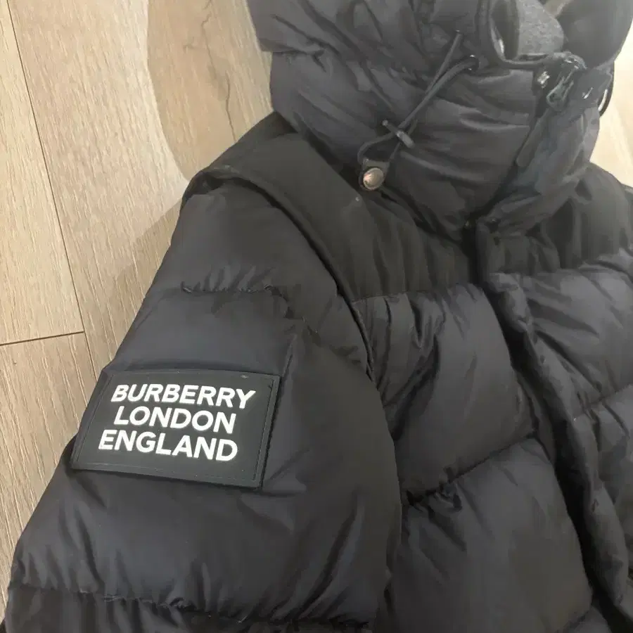 버버리 BURBERRY 패딩/Puffer Jacket