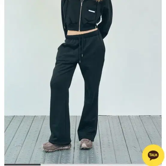 리브어리 보아 부츠컷 BOA FLEECE BOOTCUT PANTS