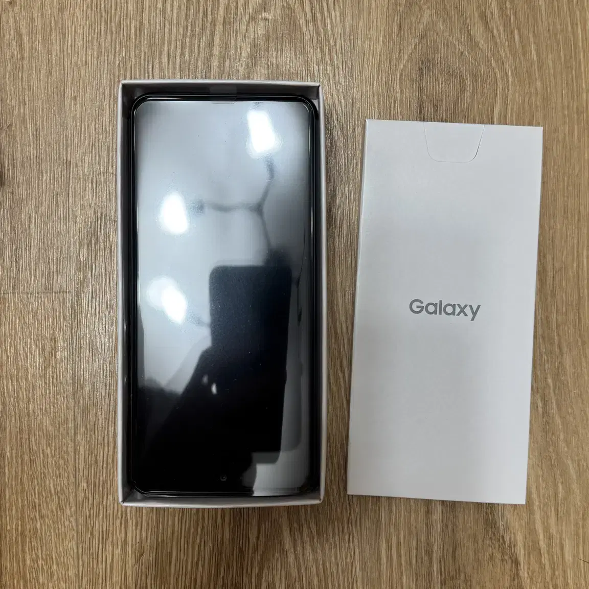 Galaxy A22 5G 일본 도코모 갤럭시 새제품 7만원에 팝니다