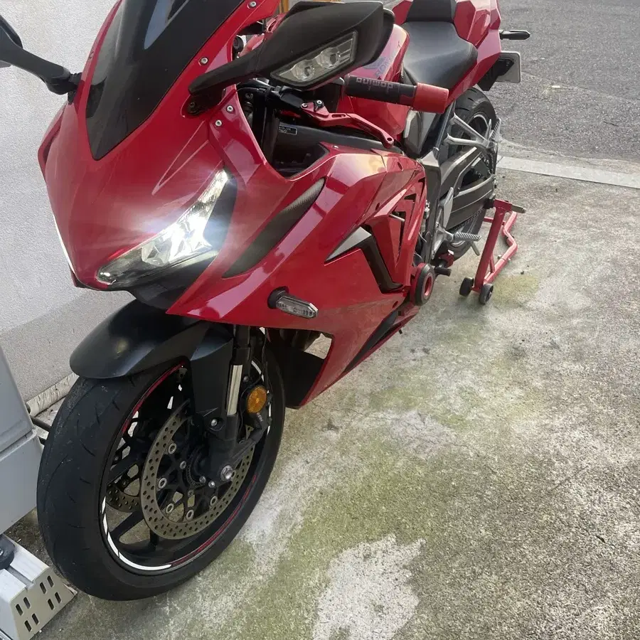 2023 상태좋은 cbr650r 네고가능