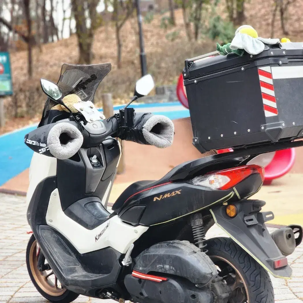 23년식 NMAX125 ABS 배달세팅 팝니다