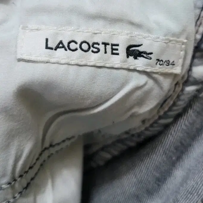 (여성70사이즈.28인치) LACOSTE 청바지