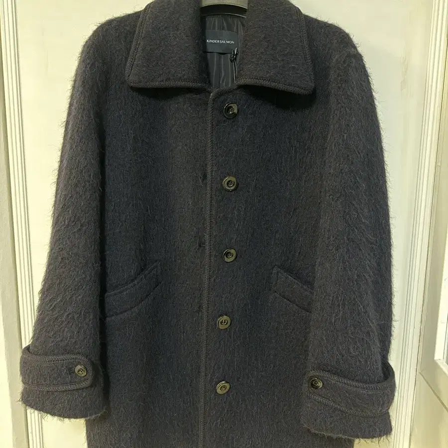 킨더살몬 Woolly Half Coat Navy