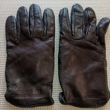 가격 인하했습니다! EMPORIO ARMANI 가죽 장갑