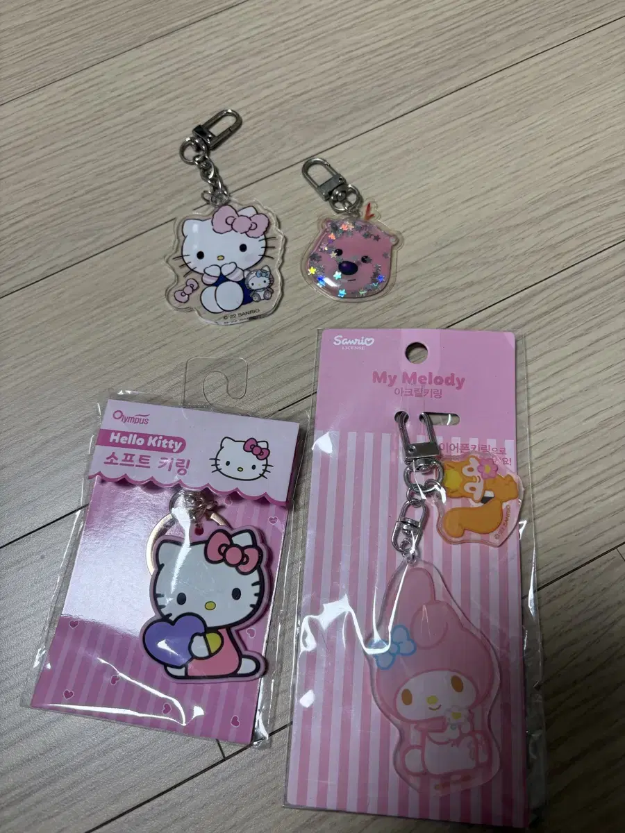 Sanrio keyring bulk Kitty My Melody Luffy