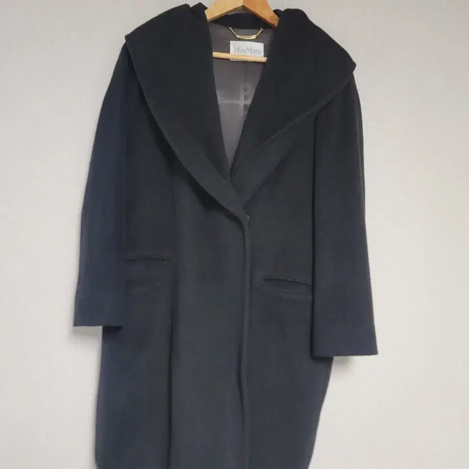 막스마라. MaxMara. 66size