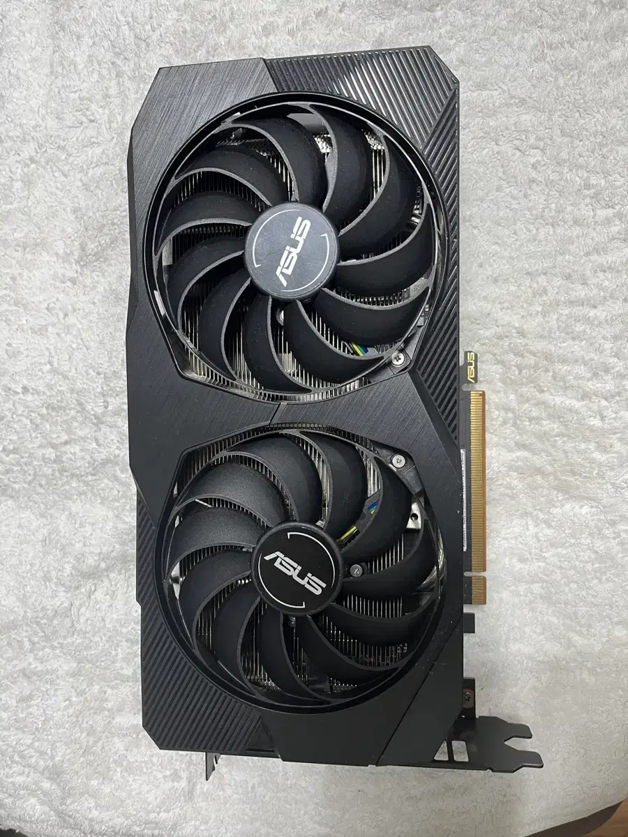 ASUS rx5500xt 8G DUAL fan EVO