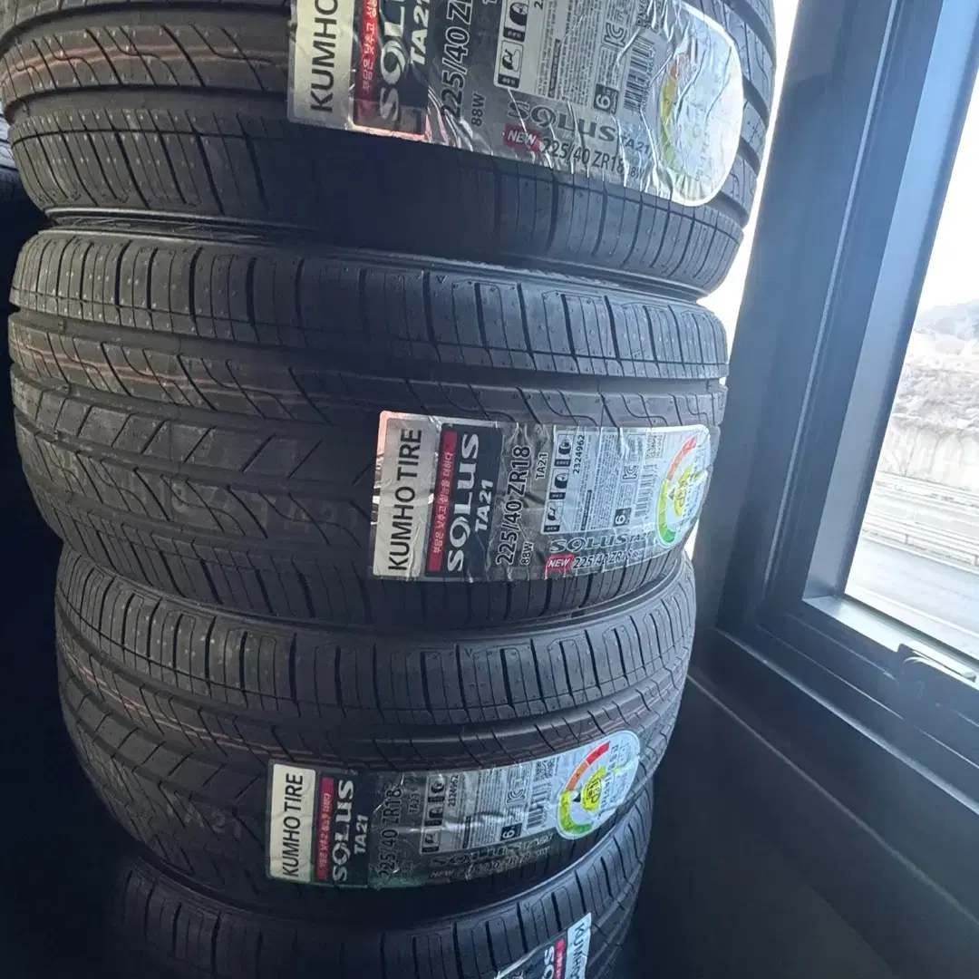 금호타이어 TA21 225/40R18 88W