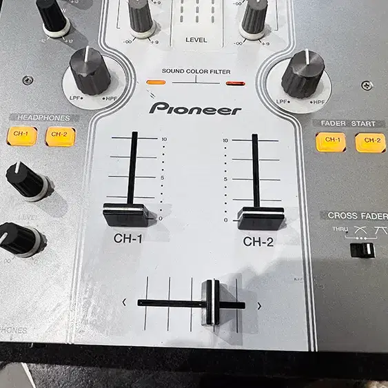 Pioneer 2채널 DJ믹서 DJM250