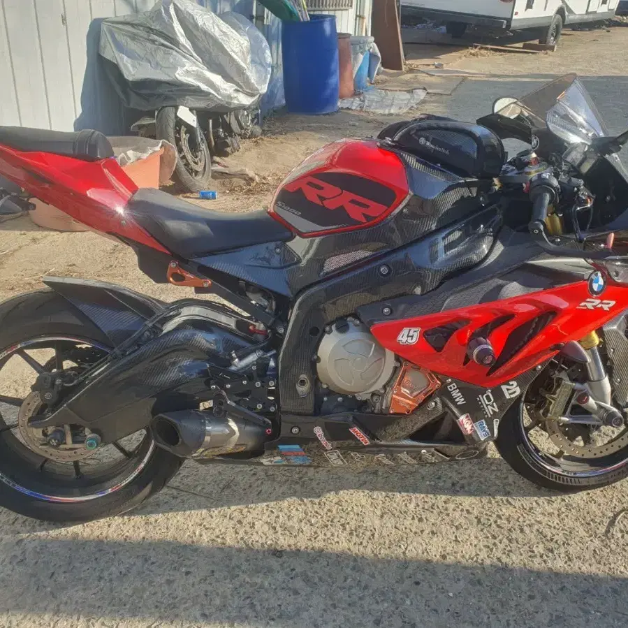 오토바이  s1000r. 1000cc 2013년식