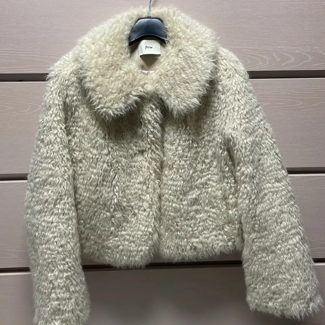 에프알알더블유 frrw Hairy Eco Pur Jacket M사이즈