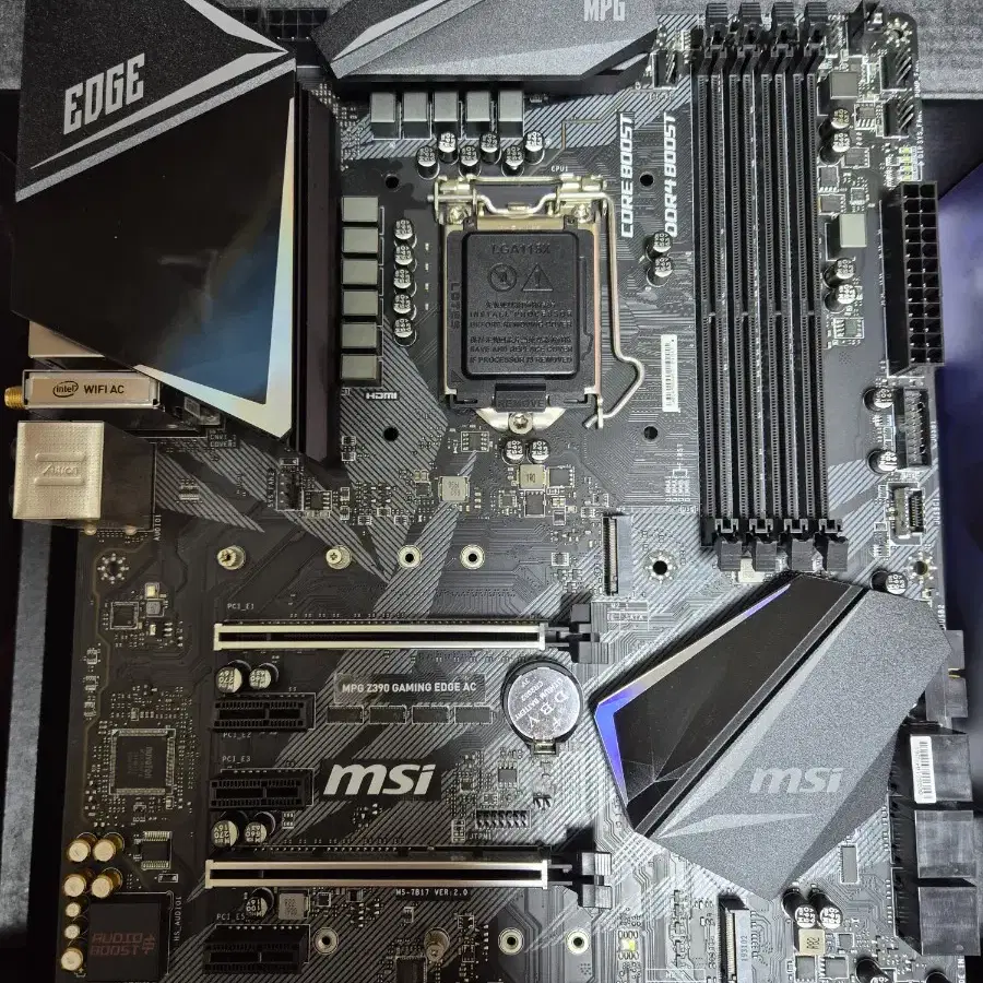 MSI Z390 GAMING EDGE 보드 팝니다(박스 안테나 O)