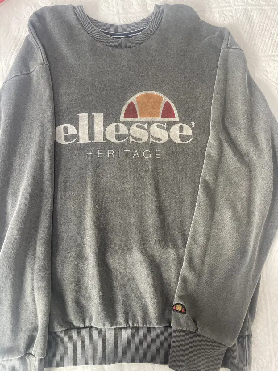 ellesse 엘레쎄 헤리티지 맨투맨