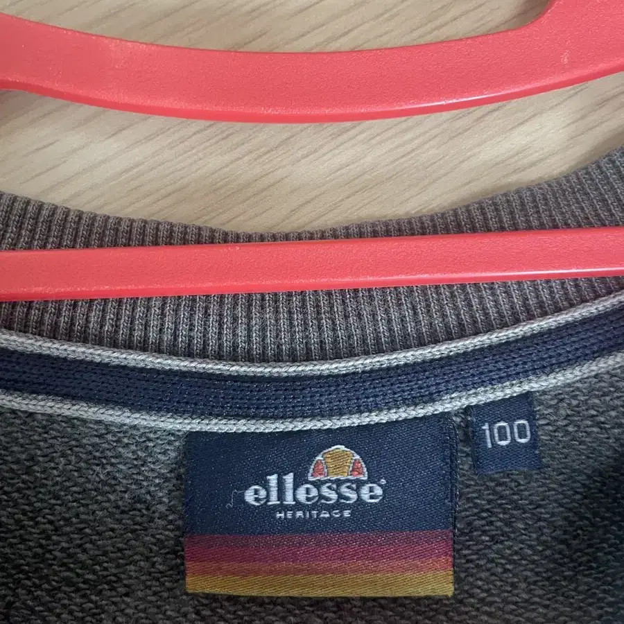 ellesse 엘레쎄 헤리티지 맨투맨