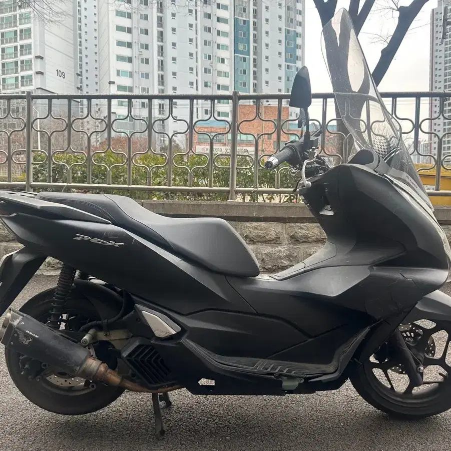 pcx 21년식 황소익실 구변완