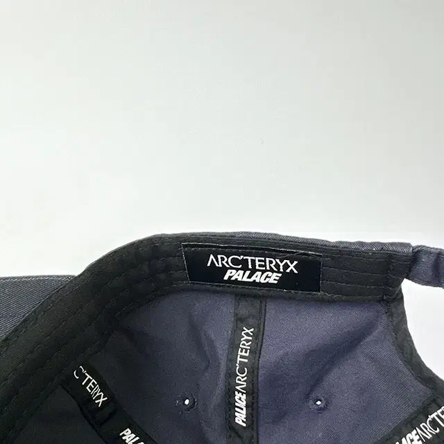 ARC'TERYX x PALACE 아크테릭스 팔라스 캡