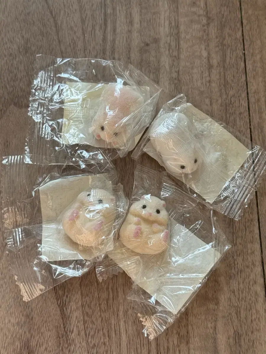 Sells 4 hamster gacha figures bulk 