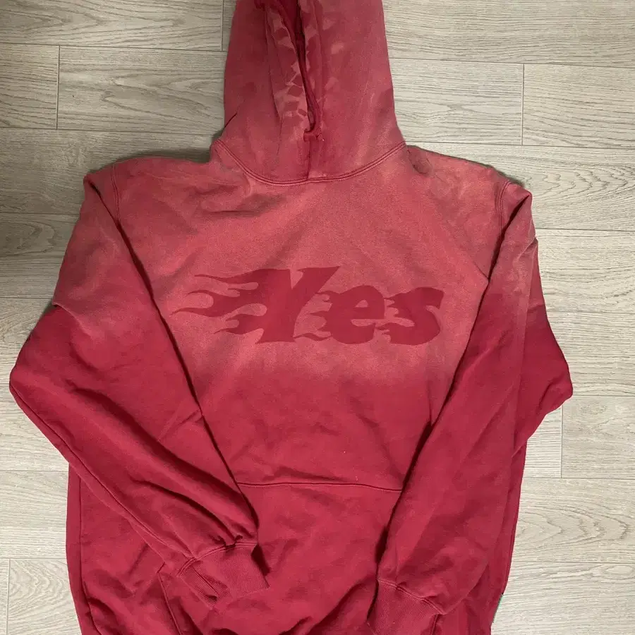 예스아이씨 Fade-out Hoodie Red