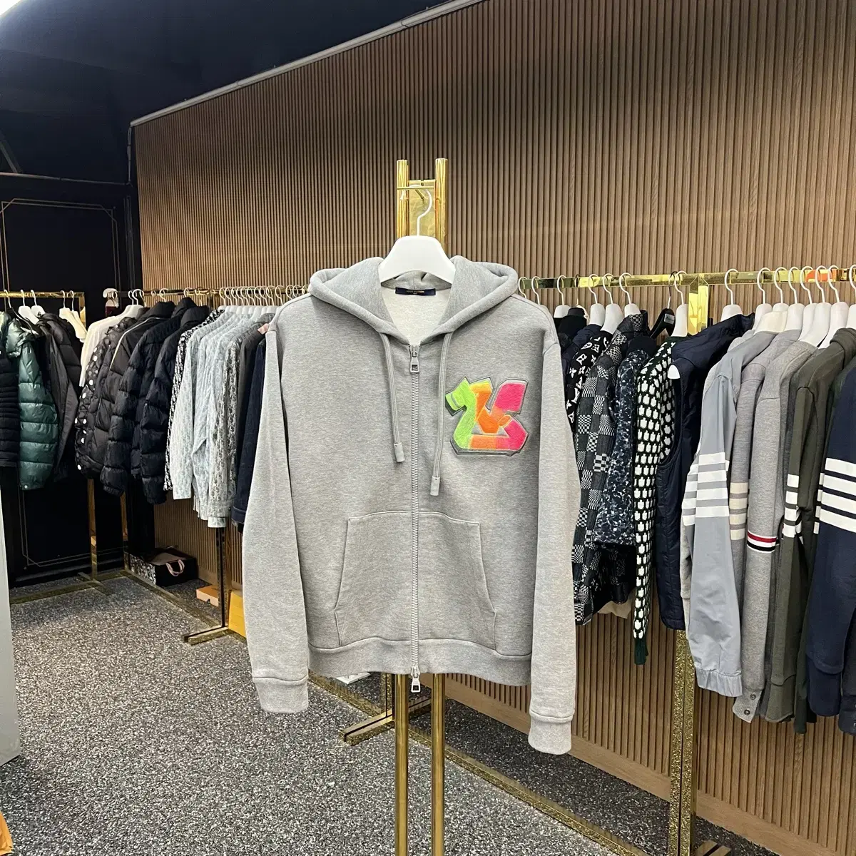 DANW Suwon / Louis Vuitton Gravity Hooded Zip-Up Ssize