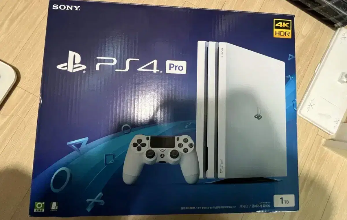 플스4 소니 ps4 프로 화이트 1테라 팔아요