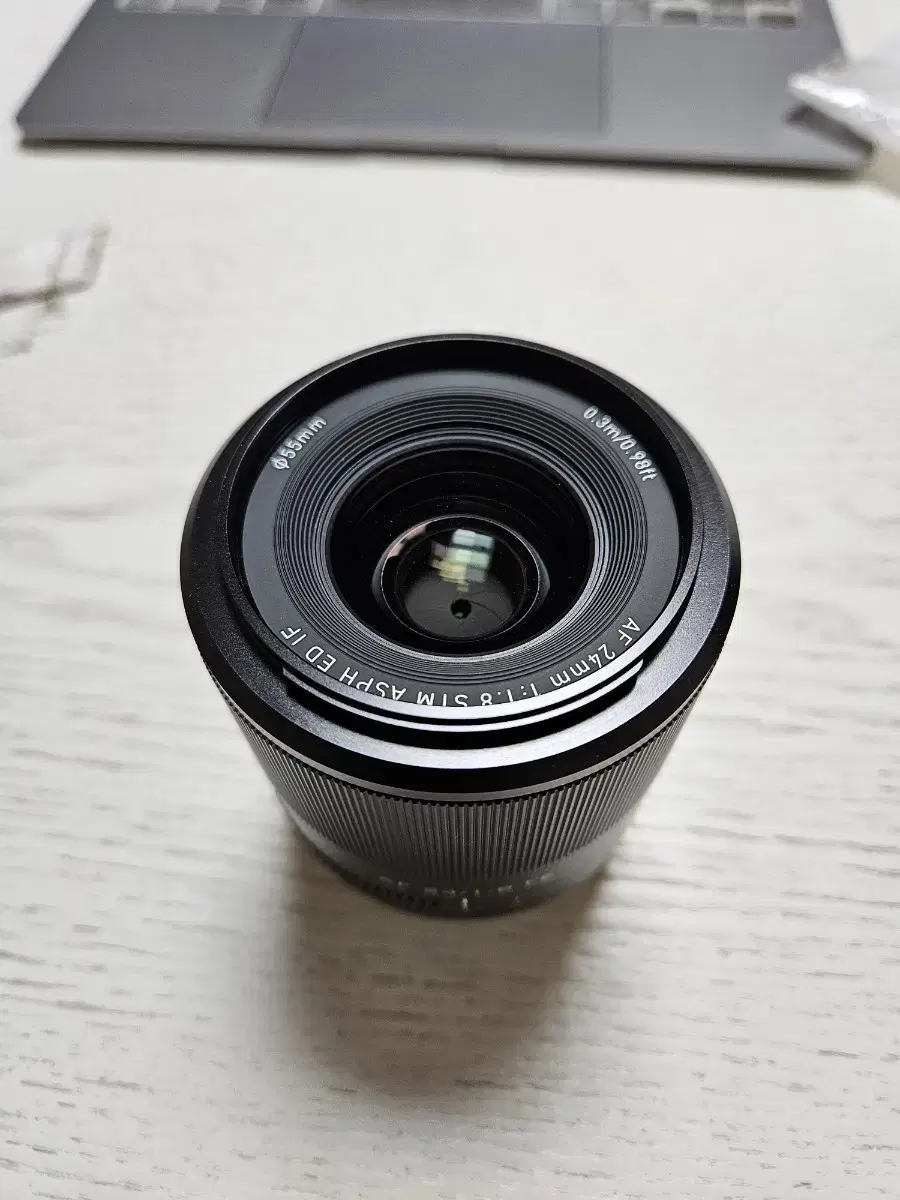 빌트록스 Viltrox 24mm F1.8 소니 카메라 렌즈