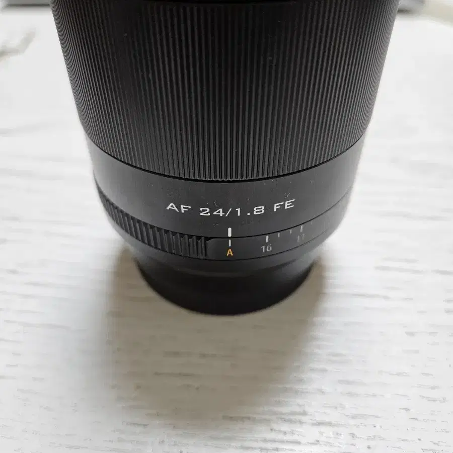 빌트록스 Viltrox 24mm F1.8 소니 카메라 렌즈