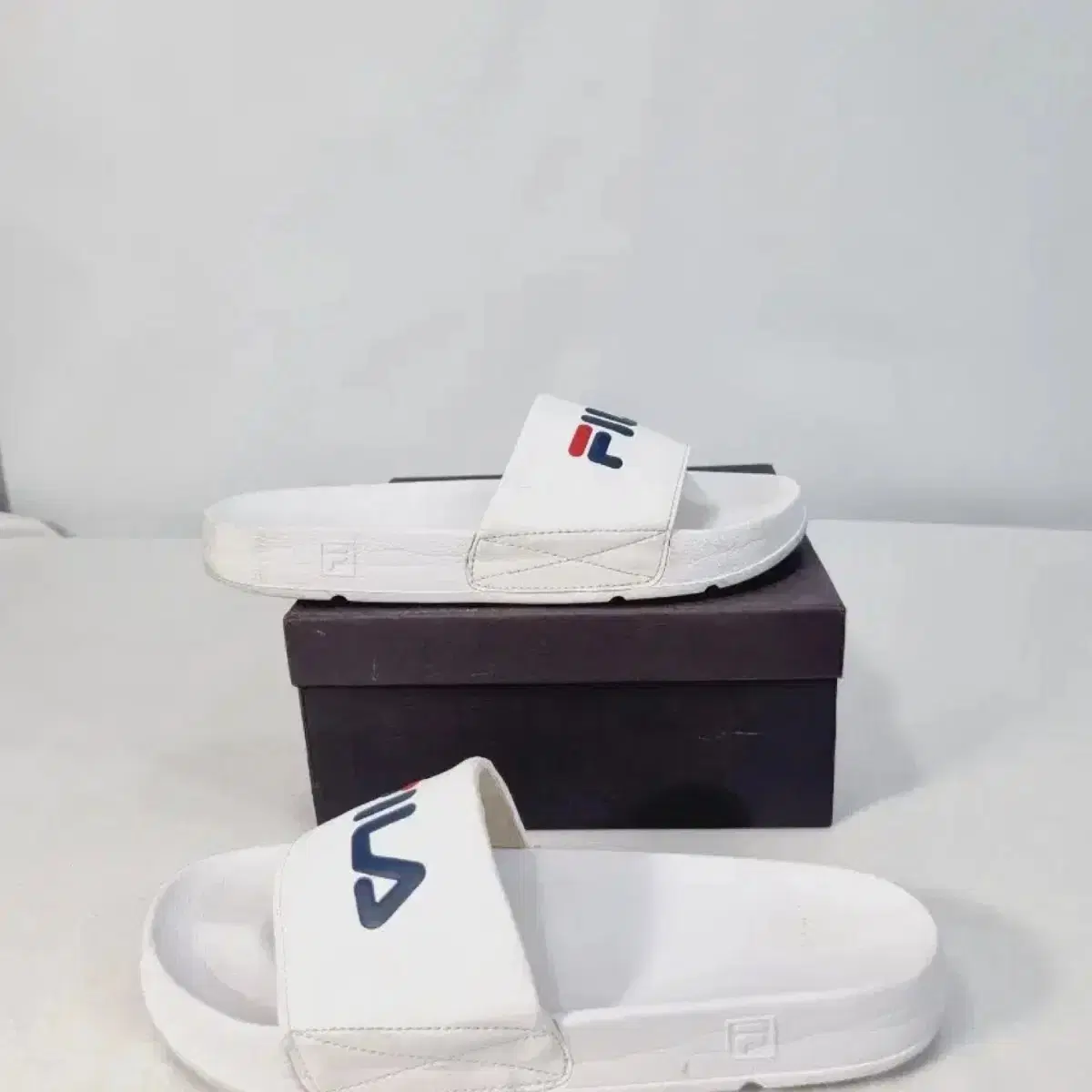 FILA] 휠라 슬리퍼 220