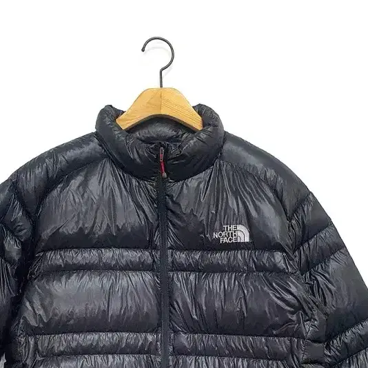 노스페이스 THE NORTH FACE 패딩 블랙 C9002