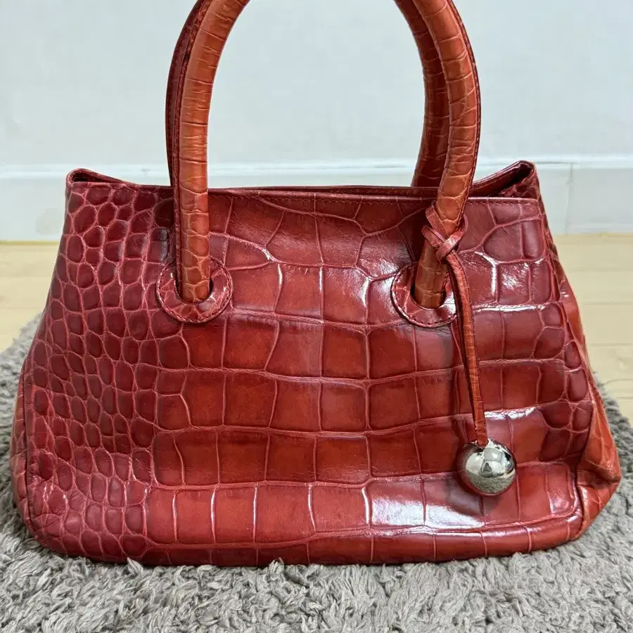 Furla 훌라 핸드백 (Red)