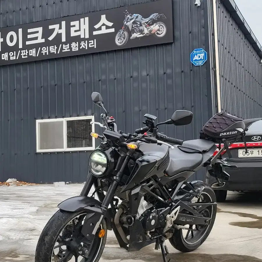 혼다 cb125r 19년식 2만km대 블랙컬러 판매합니다