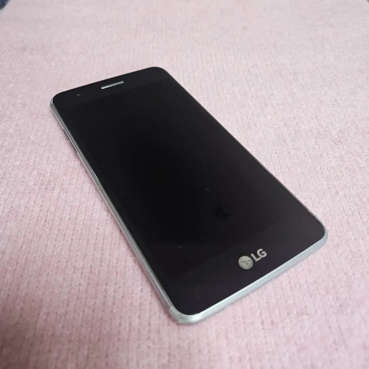 LG M-L120S LG X300