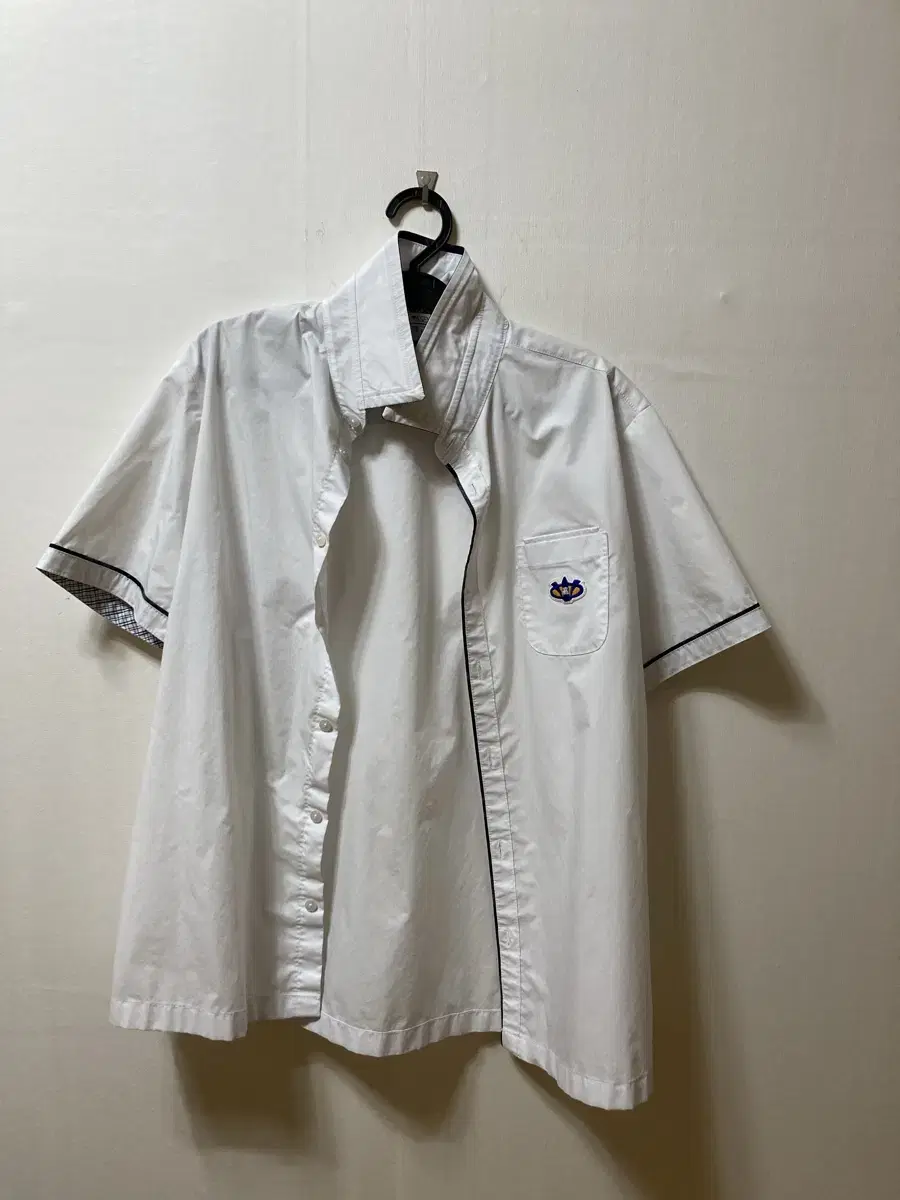 High school boys' shirts (Zhongshan High School)