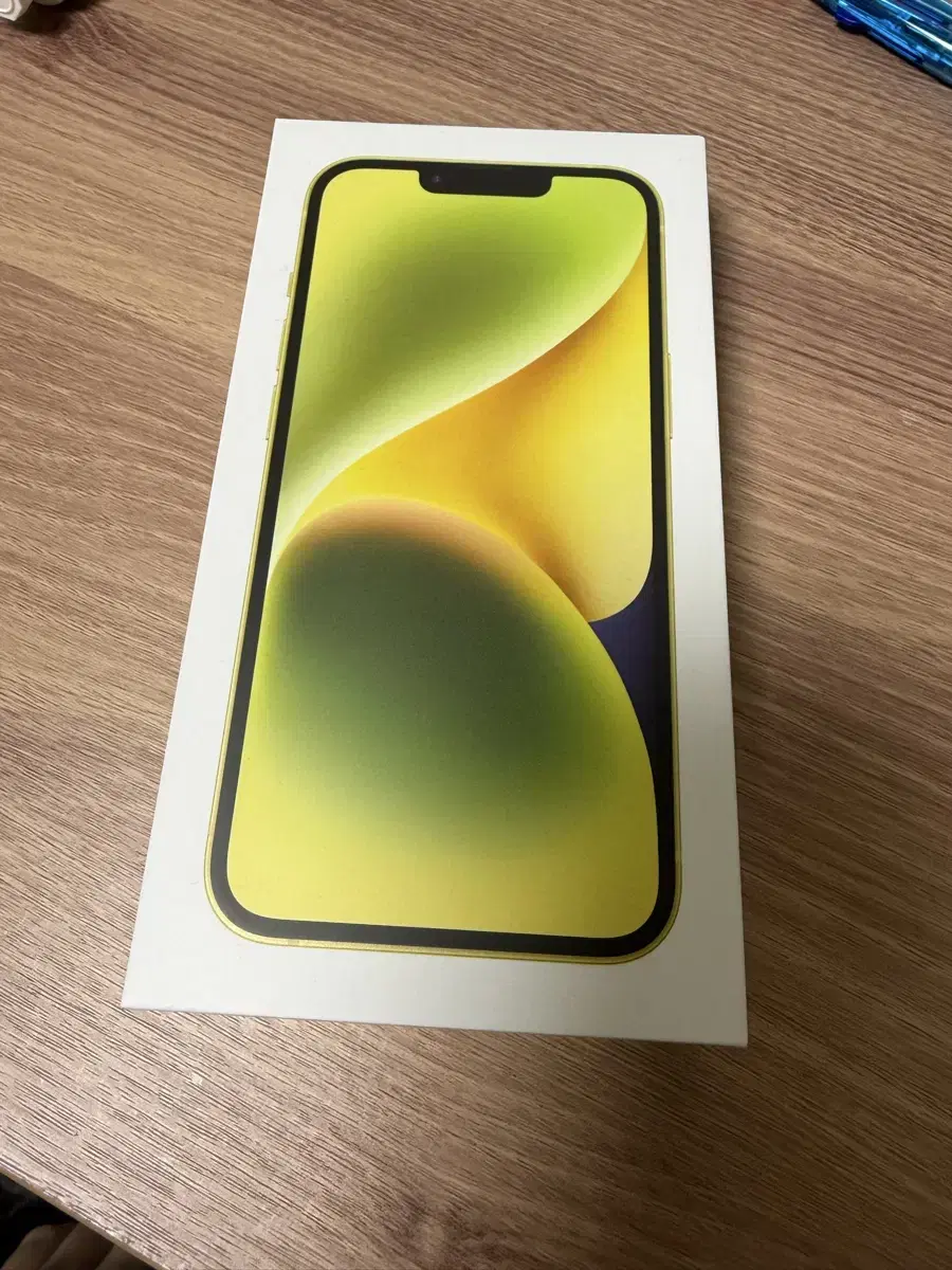 iPhone 14 Yellow Color 128