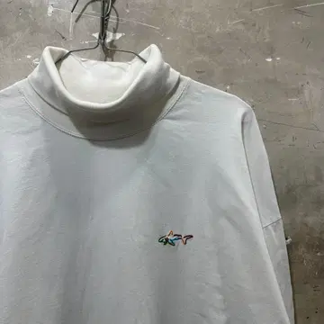 US구제 의류 GREG NORMAN 상어 터틀넥 롱T 롱티