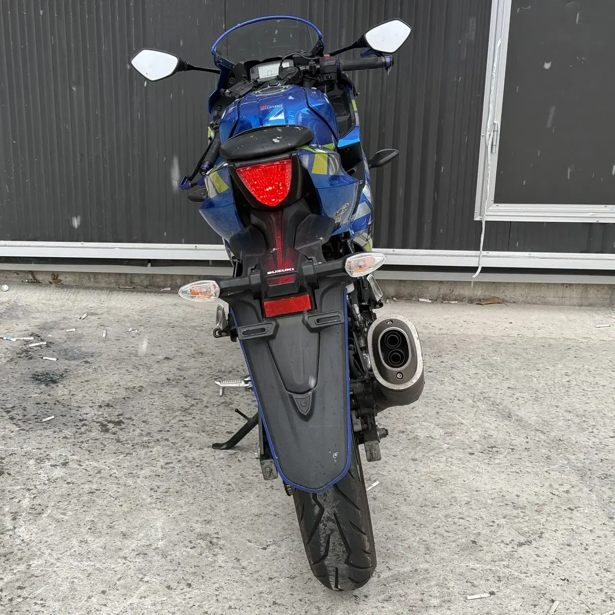 gsx-r125/19년 1만KM 데칼차량 엔진좋습니다 최저가 판매합니다.