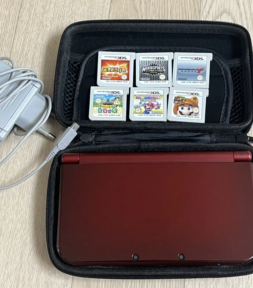 뉴 닌텐도 3DS XL 레드+게임칩 6개 팔아요