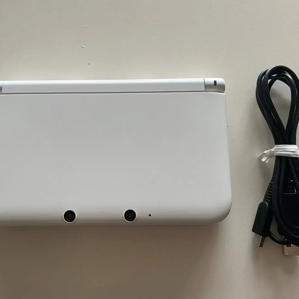 닌텐도 3ds xl 화이트