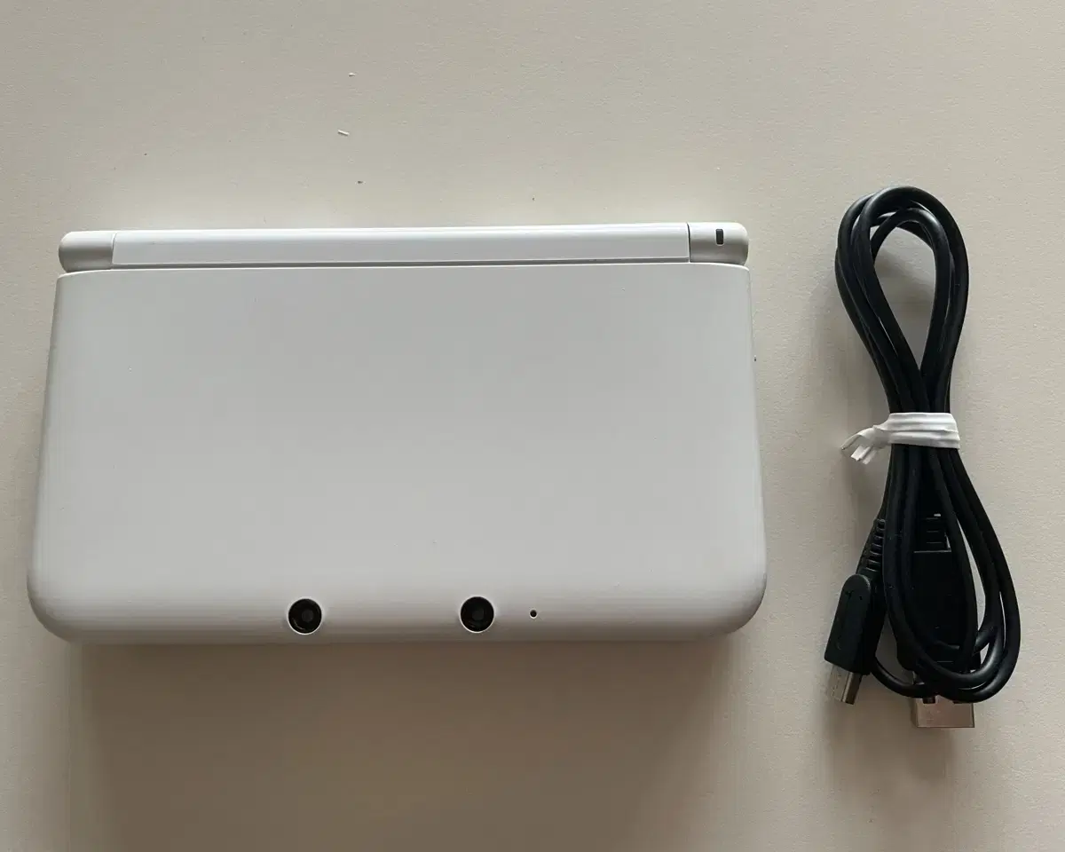 닌텐도 3ds xl 화이트