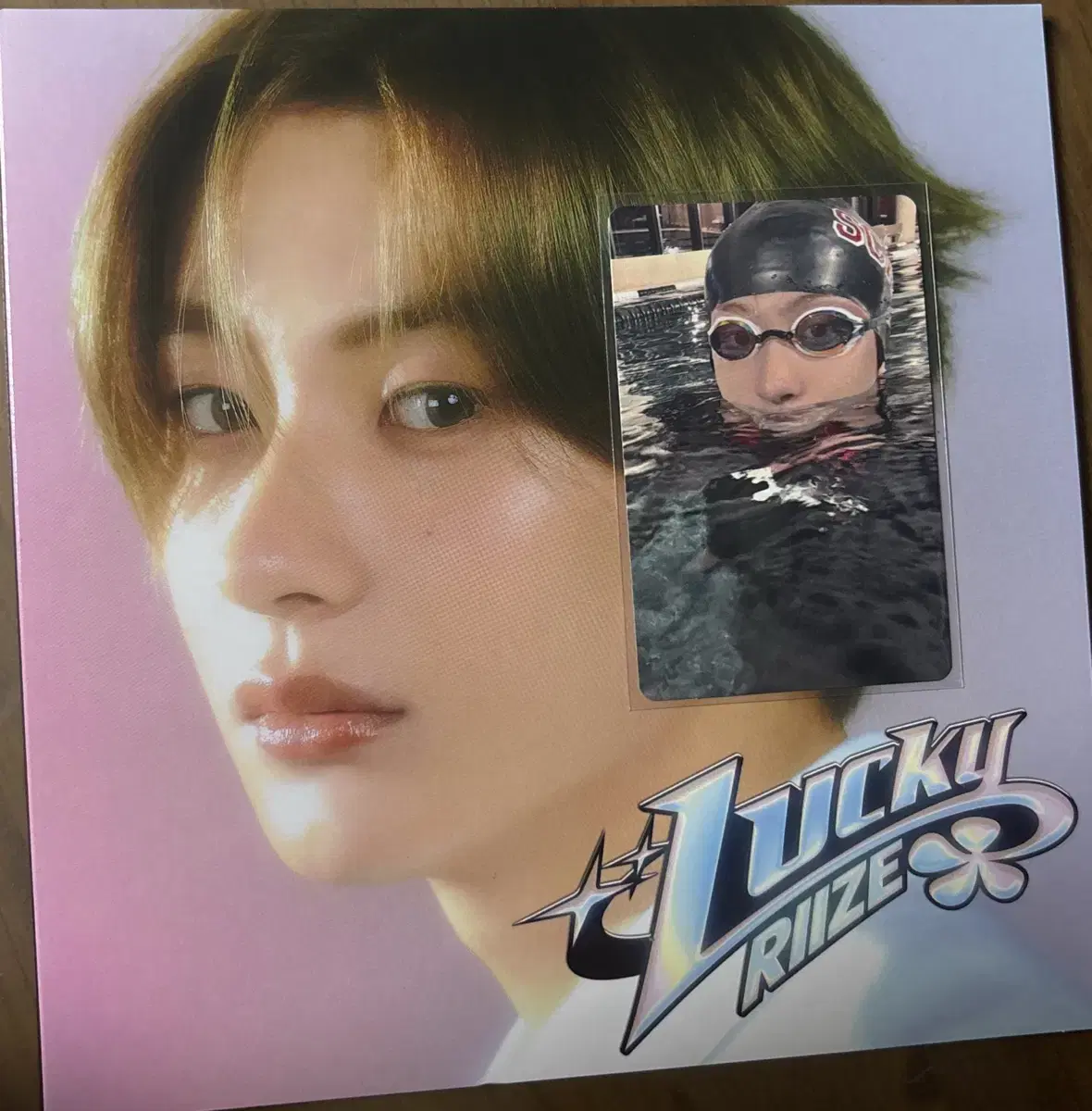 riize chanyoung 럭키 album 수영장 photocard 양도