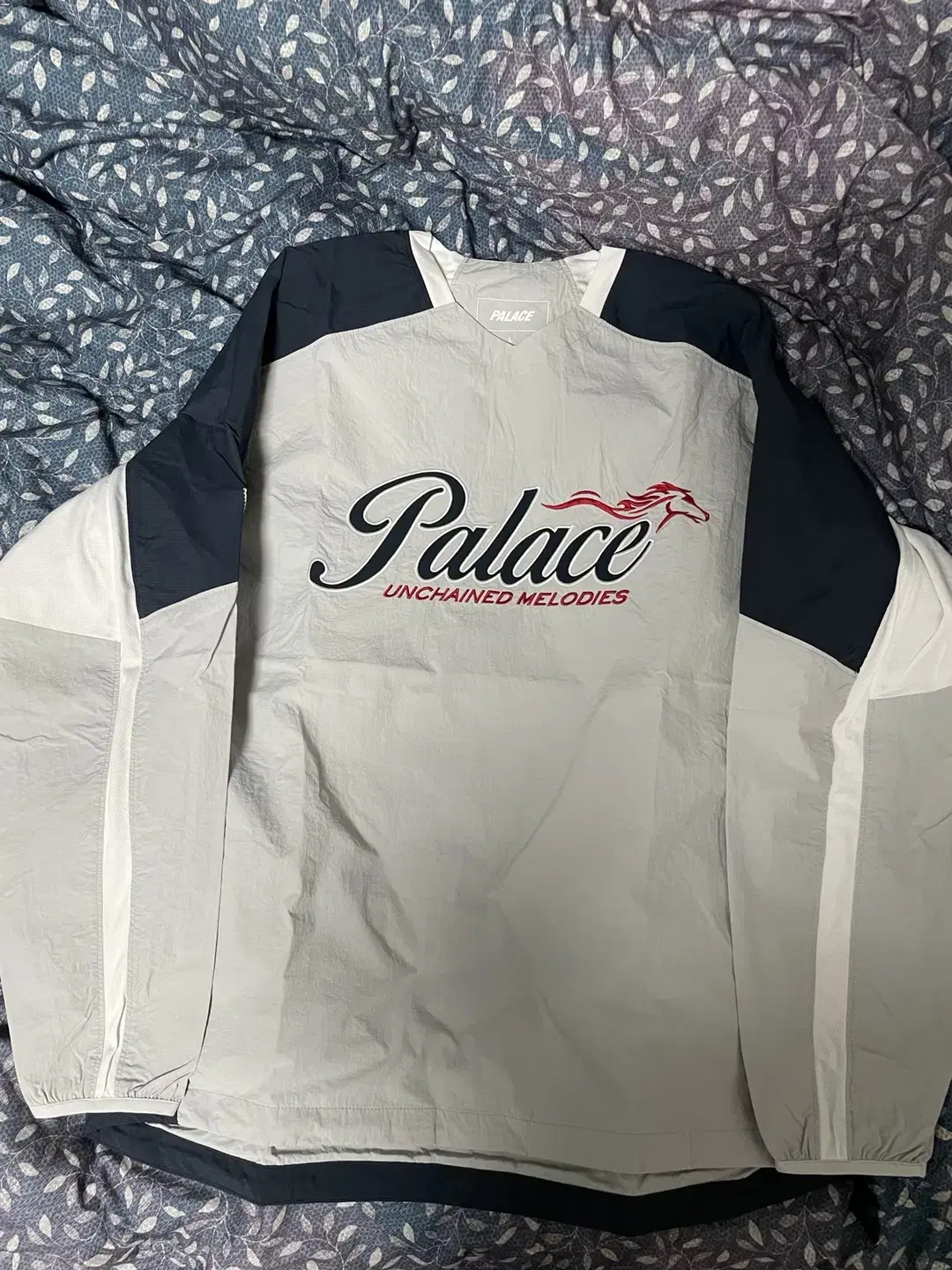 palace 팔라스 마력 그레이 L