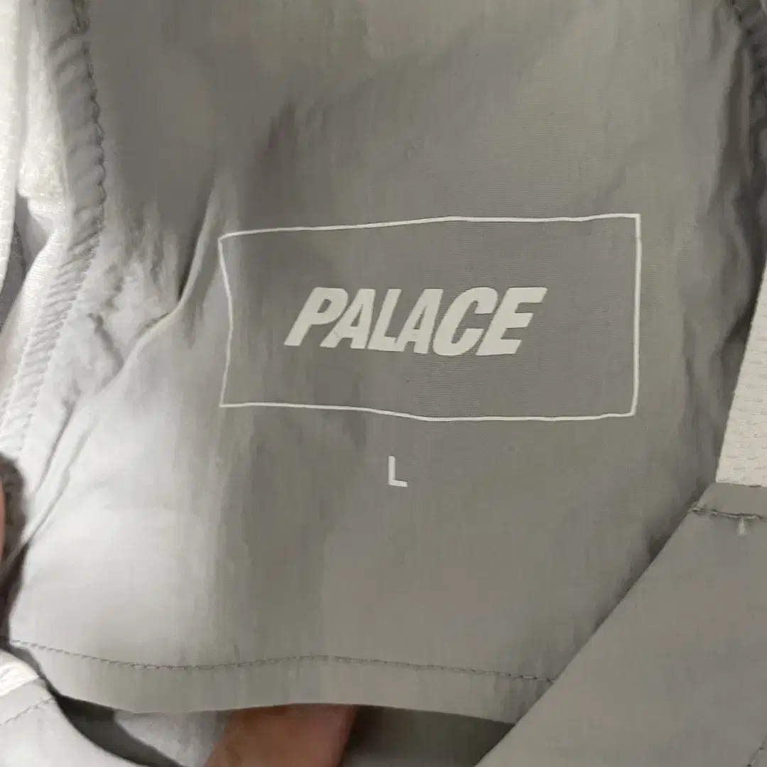 palace 팔라스 마력 그레이 L