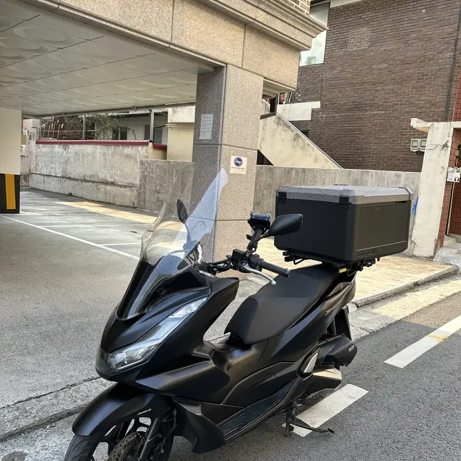 23년식 pcx125 ABS 오토바이 판매합니다