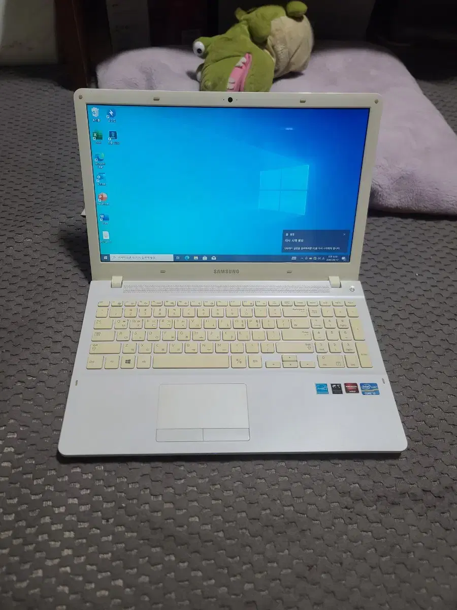 삼성 노트북 i5-3230m 램8 SSD120