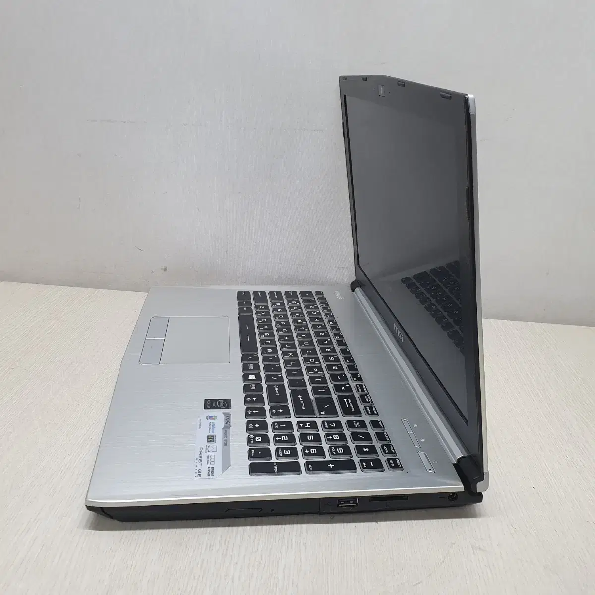 MSI PE60 2QE i7-5 게임용 학습 사무 광고없는유튜브 15인치