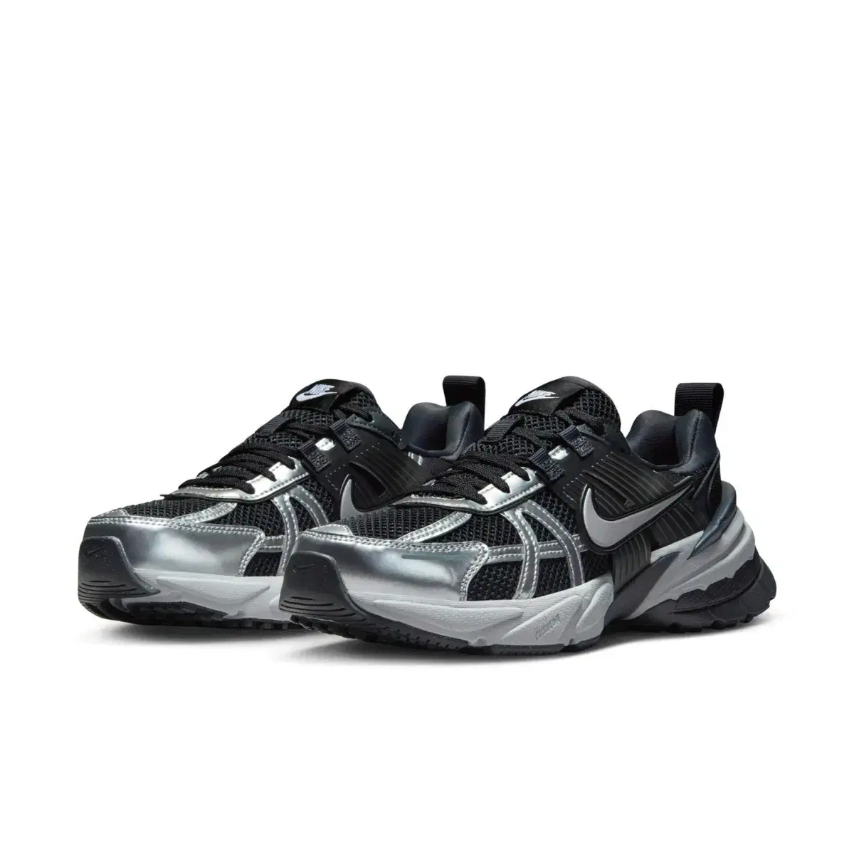 NIKE W V2K RUN BLACK METALLIC SILVER-ANT