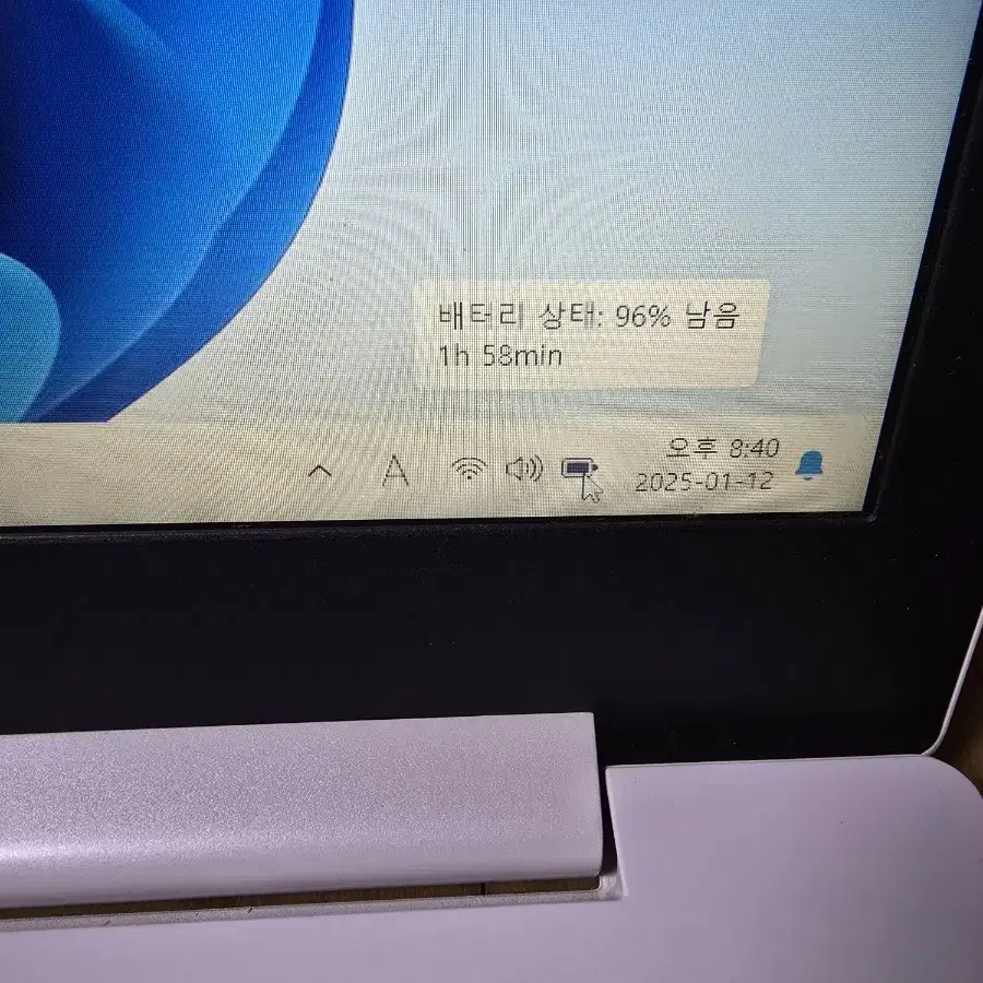 LENOVO    노트북입니다